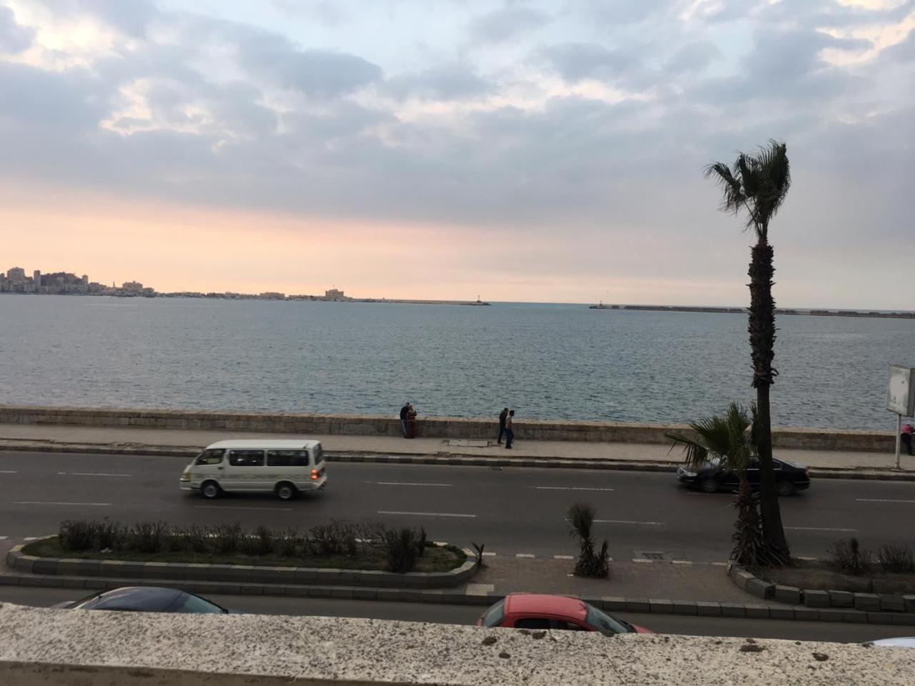 Karnak Ekonomický hotel