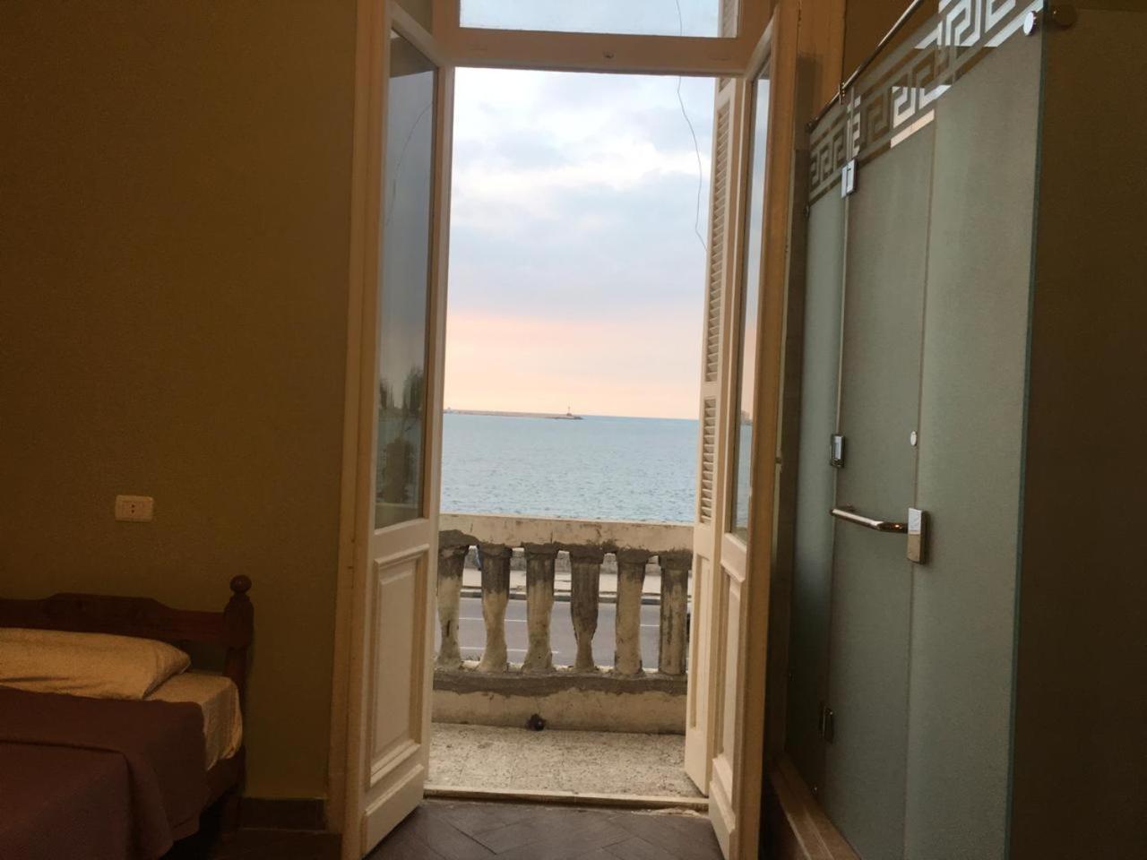 Karnak Ekonomický hotel